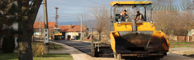 Skoro pola milijarde dinara za razvoj lokalnih samouprava