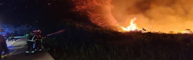 Vatrogasci lokalizovali požar na nesanitarnoj deponiji u Smederevu