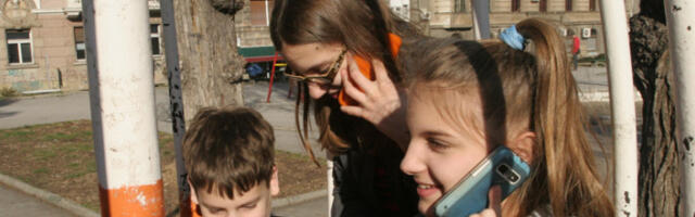 Тинејџери масовно користе ВИ у изради домаћих задатака