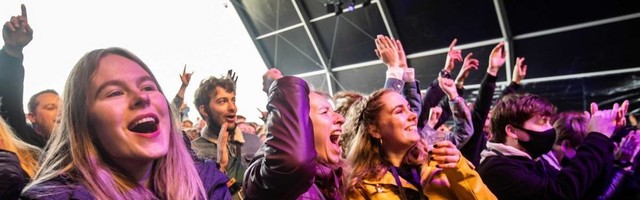 Koliko god da sam željna izlazaka, nisam sigurna da bih pristala da odem na eksperimentalnu korona žurku - evo i zašto