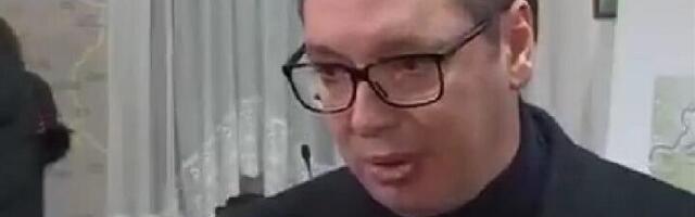"Vučić je kukavica" (VIDEO)