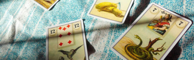 LENORMAND KARTE OTKRIVAJU ŠTA ČEKA SVAKI ZNAK U APRILU: Veoma su precizne, pojedini pripadnici zodijaka moraju da se pripaze!