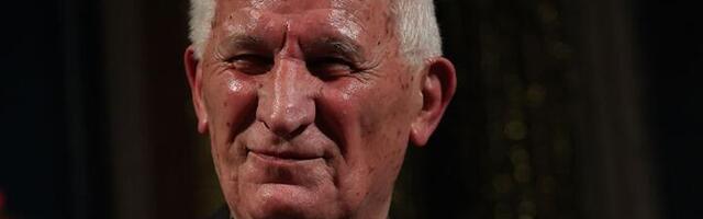 Bećkoviću uručena Povelja za životno delo