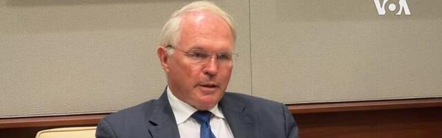 Kristofer Hil: TV Pink iznosi argumente u korist Srbije na Zapadu