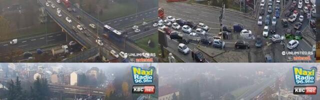 TOTALNI SAOBRAĆAJNI KOLAPS U BEOGRADU: Zakrčena autokomanda, SUDAR NA PANČEVCU, magla ni malo ne pomaže!