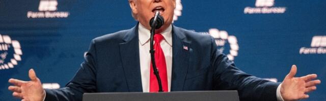 Vučić u problemu: Tramp povezao Srbiju sa pokušajem krađe predsedničkih izbora u SAD