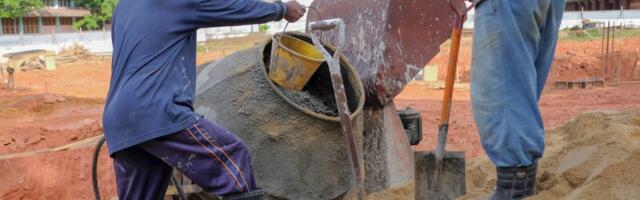 Na Zlatiboru protest egipatskih radnika: „Ljudi mesecima radili bez plata“