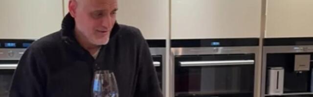 ISPLIVALA SLIKA IZ DOMA ČEDE JOVANOVIĆA I ACE KOSA! Pogledajte šta rade na Badnji dan! On uputio priznanje