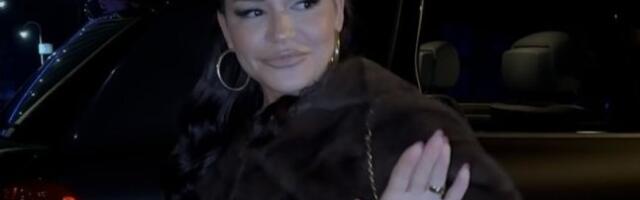 BIVŠI DEČKO ALEKSANDRE MLADENOVIĆ PREKINUO MEDIJSKU ILEGALU! Prvo pojavljivanje u javnosti NAKON ŠTO GA JE PEVAČICA OPTUŽILA ZA BATINE!