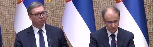 „Kao boga vas molim napustite mesta“: Vučićeva poruka članovima Vlade i direktorima javnih preduzeća