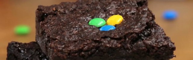 M&M brauni