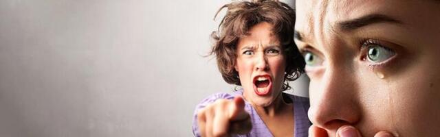 Skandalozno! Žena se vratila na posao nakon porođaja, pa usledio šok: Šefica dugo čekala da joj uradi ovo! (FOTO)