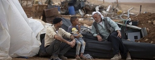 Izrael napao Gazu avionima, helikopterima i tenkovima posle raketiranja