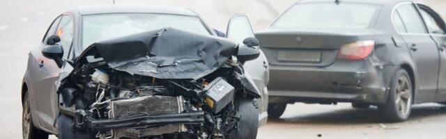 STRAVIČNA NESREĆA NA IBARSKOJ MAGISTRALI: Hitna pomoć na terenu, ima povređenih! (VIDEO)