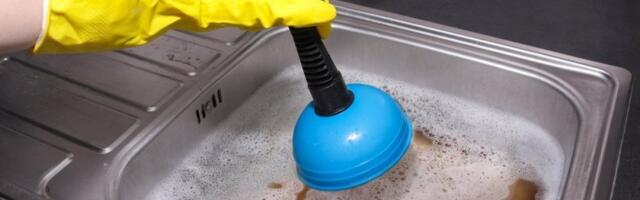 Otpušite sudoperu brzo i lako: Sve što vam treba je jaje - zaboravite skupe majstore (VIDEO)