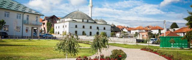 Zastrašujuće veličanstvo u Sjenici! Da ga vide na par metara razdaljine ni NAJHRABRIJIMA ne bi bilo svejedno