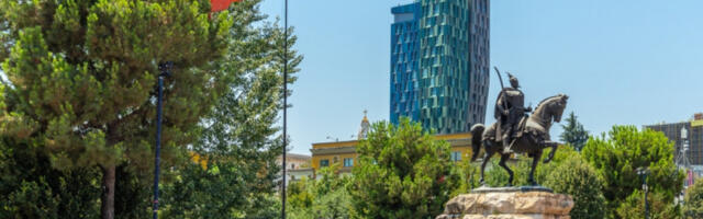 U ALBANIJI MUSLIMANI VIŠE NISU VEĆINA, A BROJ PRAVOSLAVACA RASTE: Istorijske promene verske mape regiona