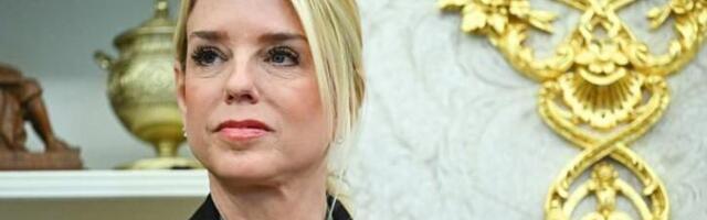 Tramp smenio državnu tužiteljku Pam Bondi