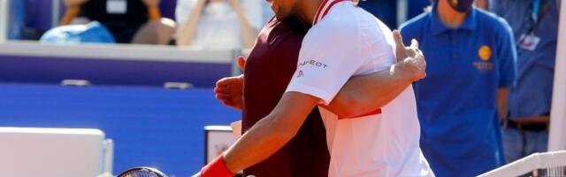 NIJE DOBRO: Očajan start pariskog turnira - Srbin počišćen sa terena!