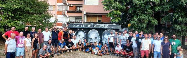 Posle dve godine pauze ponovo odigrana memorijalna utakmica za Vranu, Čiču i Strahinju, sada je tu i mural sa njihovim likovima (FOTO)