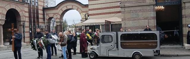 Sahranjen glumac Zoran Đorđević: Na umrlici navedena ova imena, poznati glumci nisu došli da se oproste