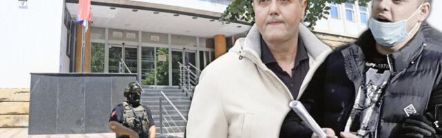 Šarić protestuje na sudu: "Branim svoju decu" - sudija izrekla kaznu od 150.000 dinara! Javio se i Belivuk za reč