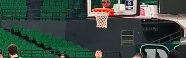 Panatinaikos promenio obruč pred Zvezdu? Teško da ste ovako nešto videli u ozbiljnoj košarci do sada