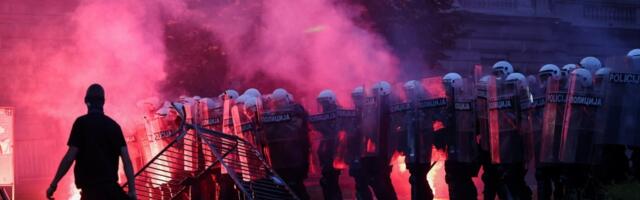 Više od 20 ljudi uhapšeno u neredima nakon studentskog protesta u Beogradu