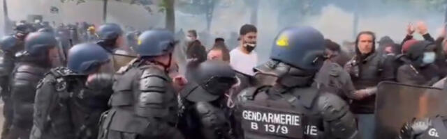 Prvomajski haos na ulicama Pariza: Demonstranti razbijaju izloge, prete da će ugasiti olimpijski plamen (VIDEO)