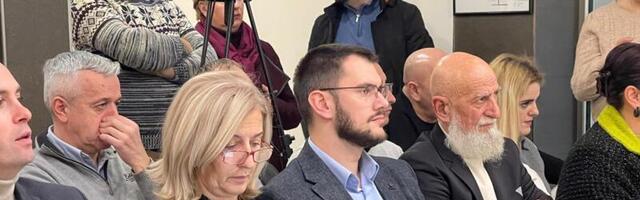 Numanović: Javnim raspravama o budžetu anestezira se javnost i amnestira vlast