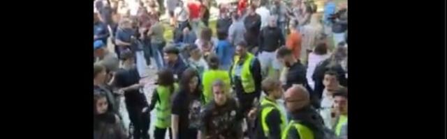 Protest ispred Medicinskog fakulteta u Nišu: "Nadamo se da nećemo imati scenario kao onaj na DIF-u u Novom Sadu"