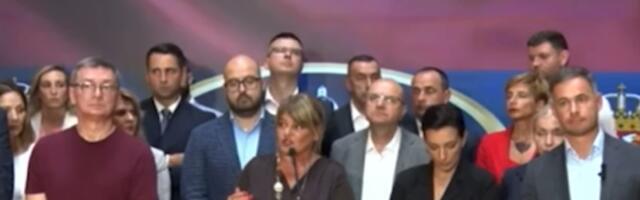 BUKTI RAT U BLOKADERSKIM REDOVIMA Napali opoziciju da hoće da im ugase profil na Instagramu