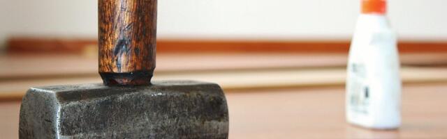 Prevarili 12 građana za 450.000 dinara: Obećavali im ugradnju vrata i laminata