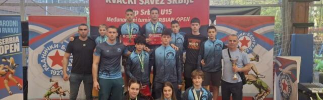 Rvačkom klubu Kragujevac ŠEST medalja u Beogradu