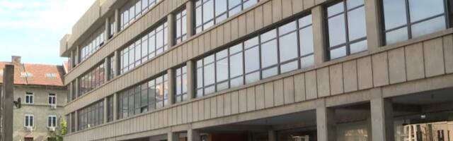 Оптужница за покушај убиства испред Скупштине Србије