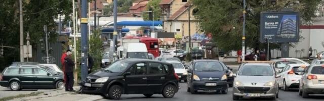 Sudar u Stanovu, velike gužve ka Zvezdi (VIDEO)