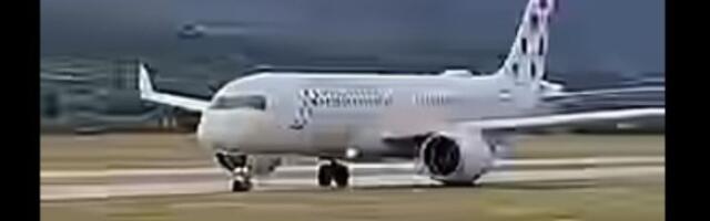 Drama na aerodromu u Splitu: Avion sleteo sa piste (VIDEO)