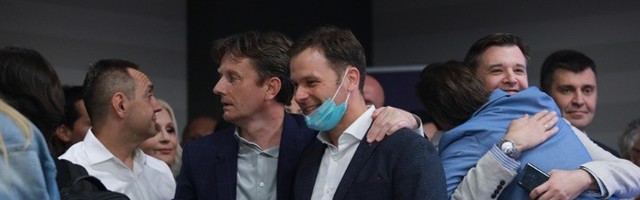 'Alo, ministre, u banci se niko ne javlja