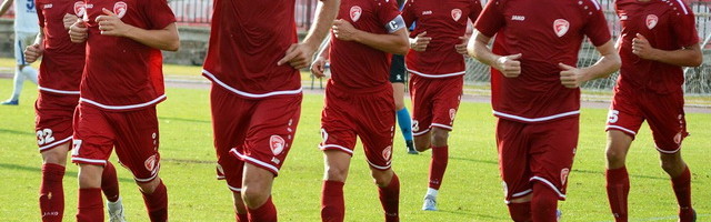 PLS - Smena na vrhu, Radnički jedni neporažen, ''Reckov'' Dinamo beži sa dna