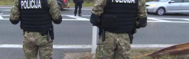 Masovna tuča Bošnjaka i Hrvata oko murala Vukovaru: Razvili ratnu zastavu i ispisali poruku