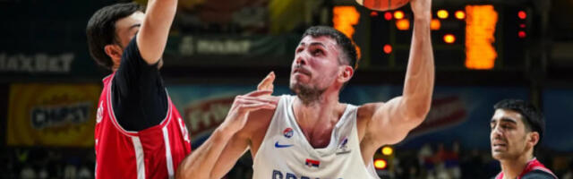 Душан Беслаћ играће за румунски Клуж
