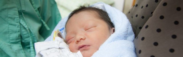 'Beba plače, ja plačem, četiri sata čekamo na nogama': Mamino teško iskustvo sa porođaja u 'Narodnom Frontu'