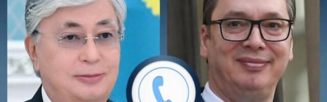PRIJATELjSKI I SRDAČNO: Vučić razgovarao sa predsednikom Kazahstana (FOTO)