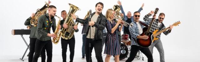 „Ljubav je ponovo u modi“ – nova muzička saradnja Orkestra Danijela, Vivo benda i Stefana Tomića