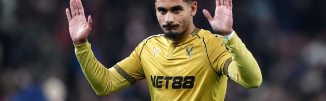 Lakroa izbacio Kristal Palas iz Liga kupa! Francuz dao autogol, pa promašio odlučujući penal i poslao Arsenal u polufinale