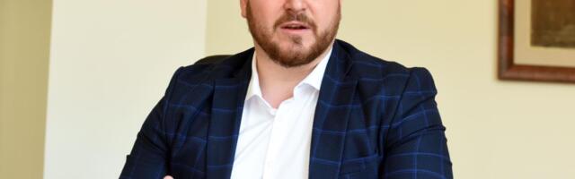 GO STARI GRAD RASPISALA KONKURS ZA DODELU DO MILION DINARA ZA ZAMENU STARIH LIFTOVA Marjanović: Cilj nam je da budu funkcionalniji i bezbedniji