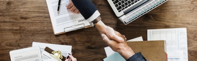 ŠTA TO BI? Epl bolji od AMAZONA, ali to nije sve!