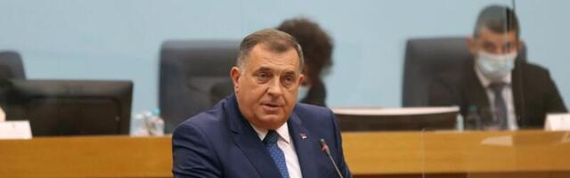 Dok Dodik razmišlja o povratku u institucije, Šmit ne isključuje nove sankcije