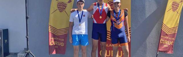 Veslači Zreneksa Vuk Atlagić i Bogdan Keri se okitili medaljama