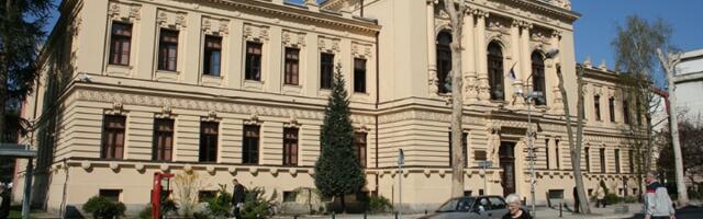 "Vreme je isteklo": Valjevski gimnazijaci stupili u blokadu